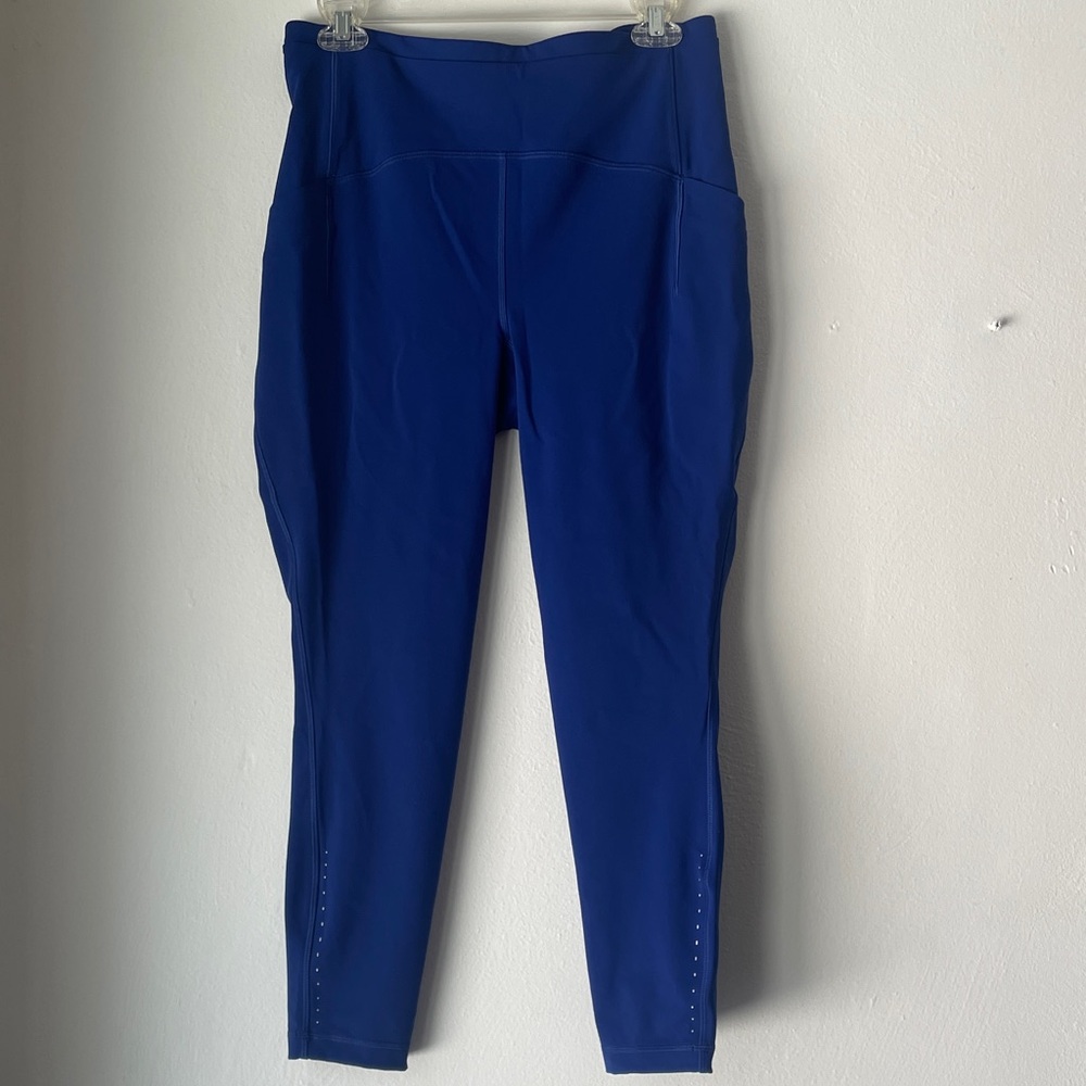 Lululemon Swift Speed High Rise Tight 25” in Larkspur